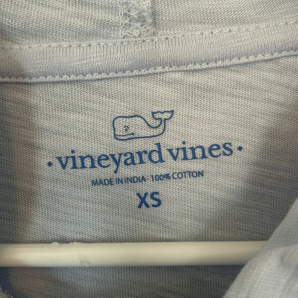 Vineyard vines flag whale shirt size XS long blue flag day hoodie Fourth of July - Picture 4 of 6